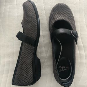 Dansko Gray Mary Jane flats 38